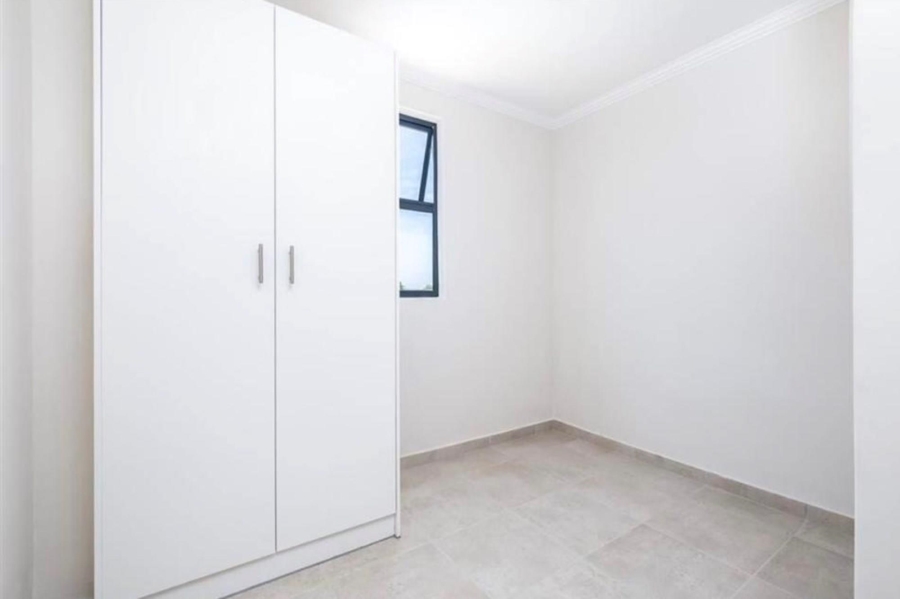 To Let 2 Bedroom Property for Rent in Austinville Western Cape